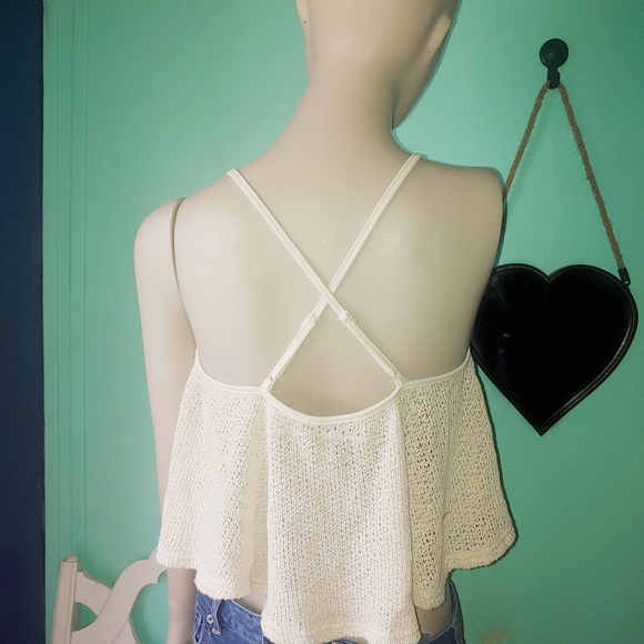 Rue 21 cream knitted lace illusion crop top - Picture 2 of 3
